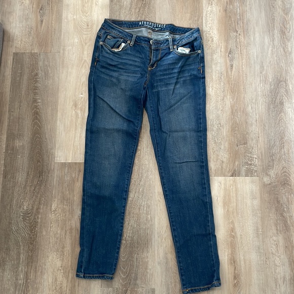 Aeropostale jeans - Picture 2 of 2
